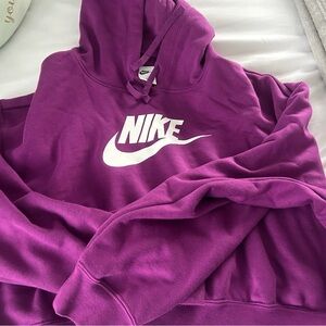 Nike Vibrant Purple Sweatshirt